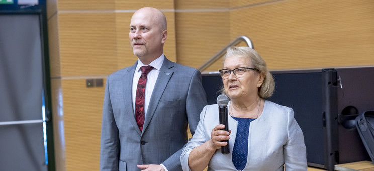 Otwarcie konferencji przez prof. Jarosława Sępa i prof. Romanę E. Śliwę.