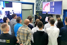 Dr inż. M. Pawłowski, dyrektor Zoller Polska ze studentami WBMiL,